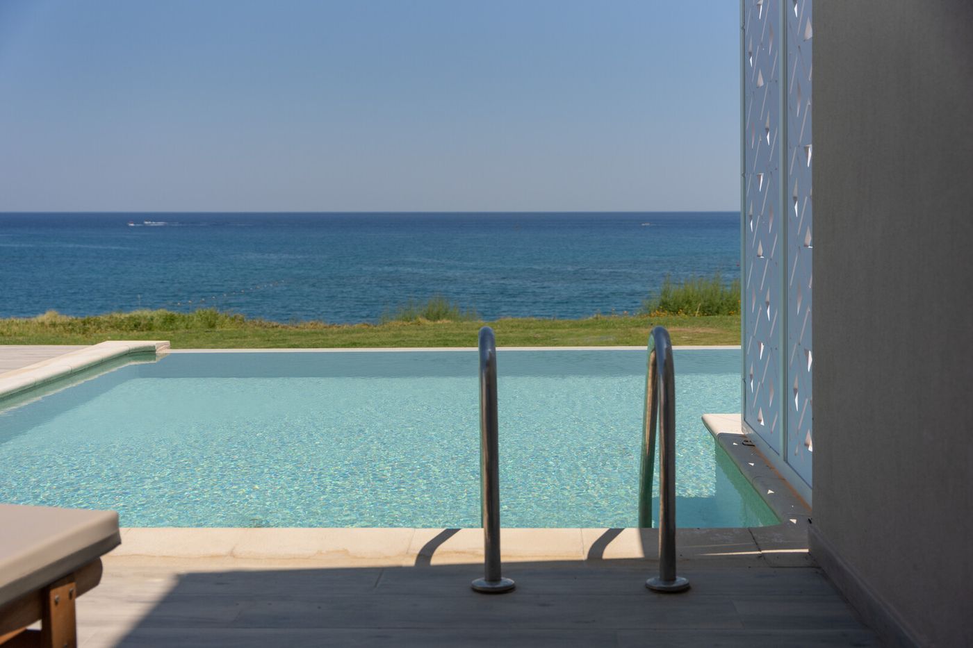 Paralos Rodos Lifestyle Room Images