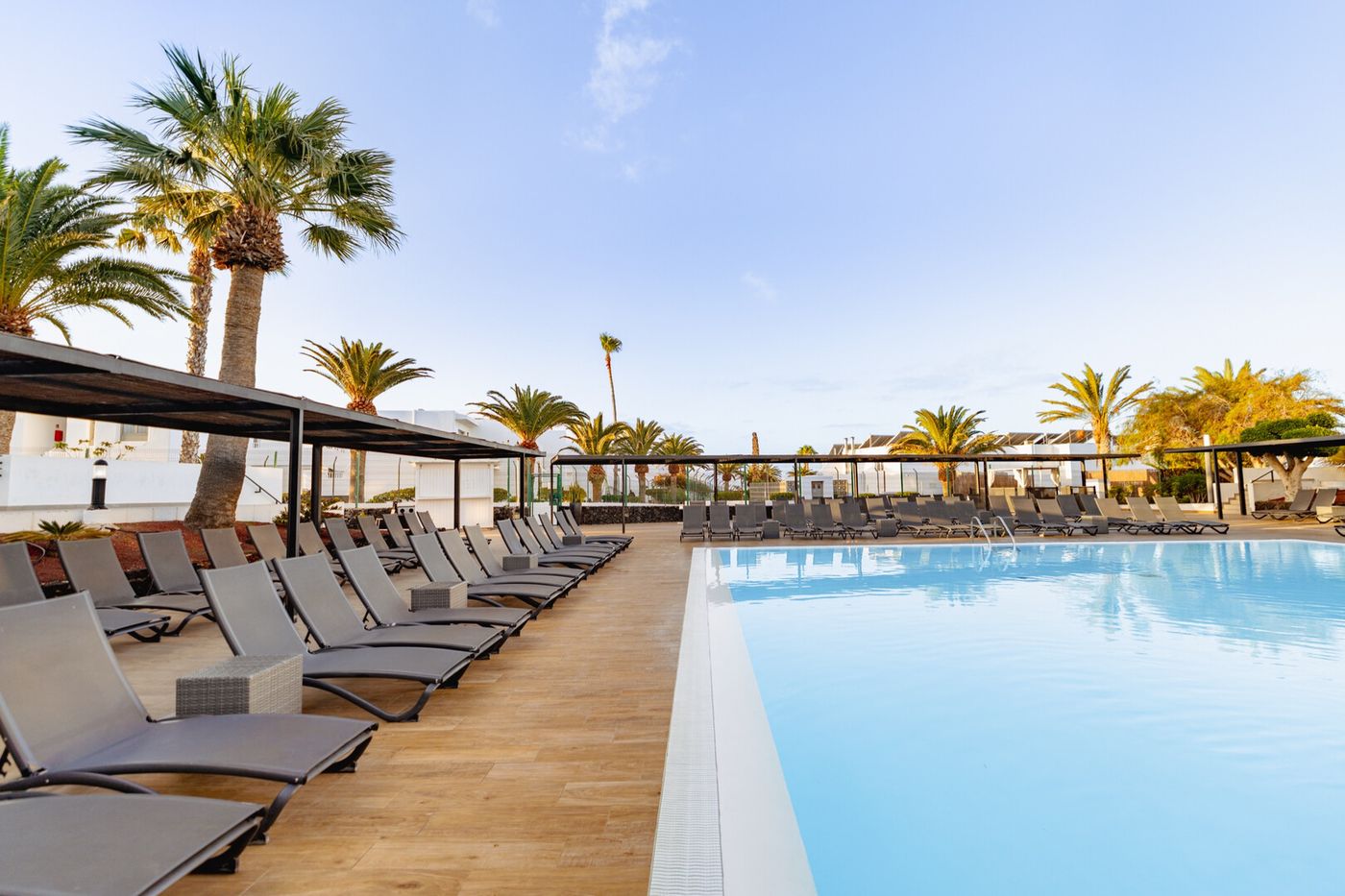 22.09.26 Aequora Lanzarote Suites