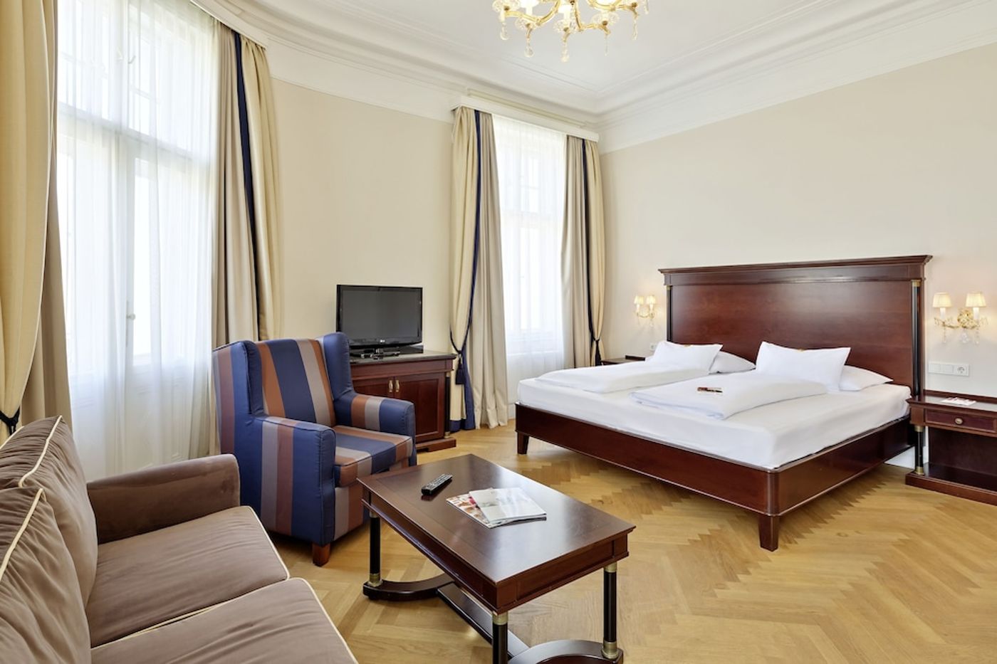 expedia-3156419-19