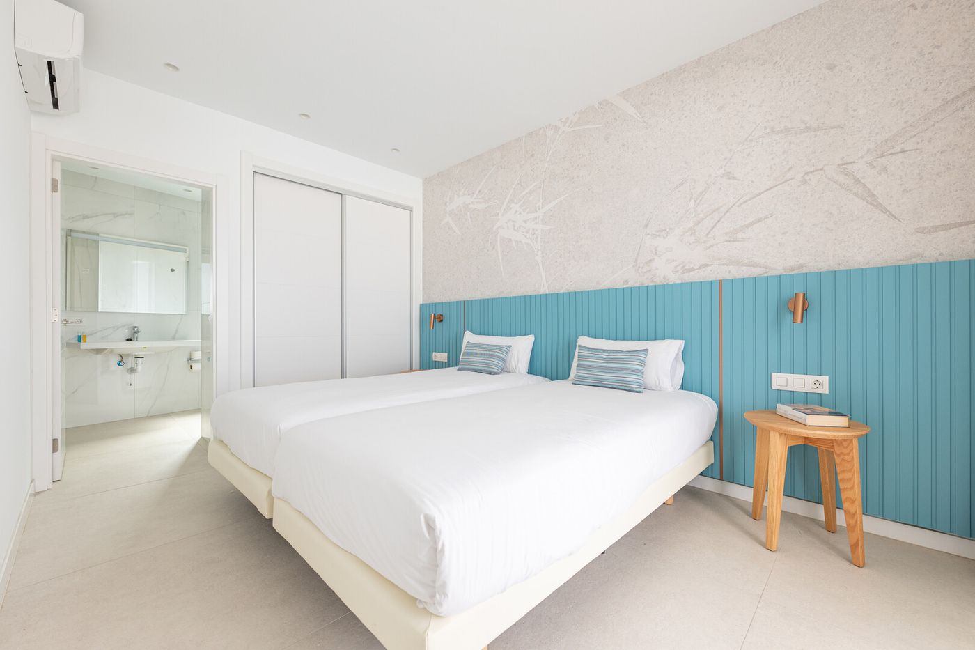 14.10.26 Papagayo Suites Resort