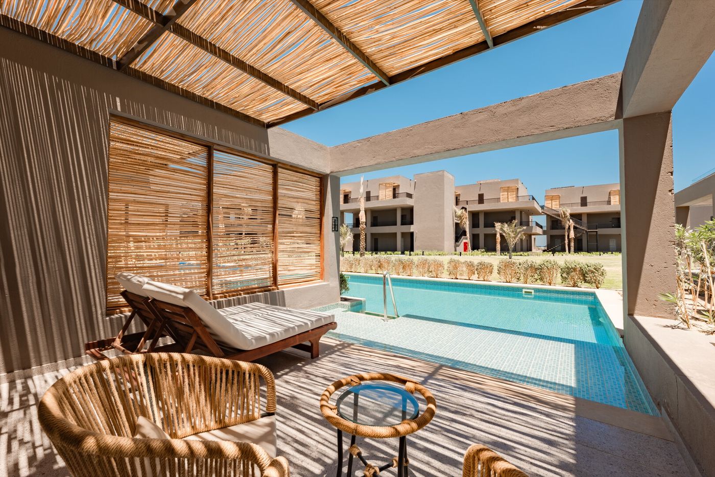 Sentido Naga Bay 05.08