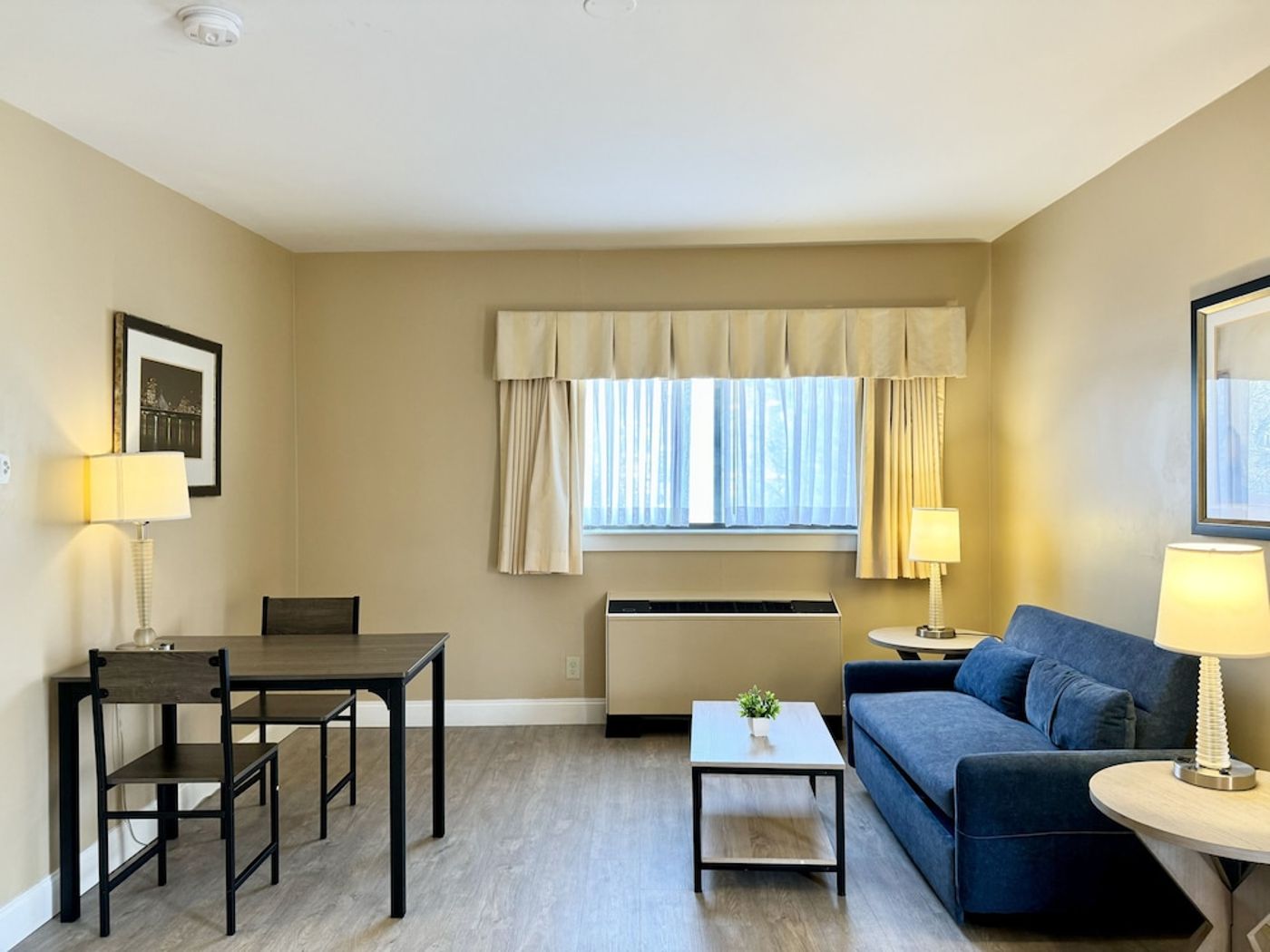 expedia-3160426-25