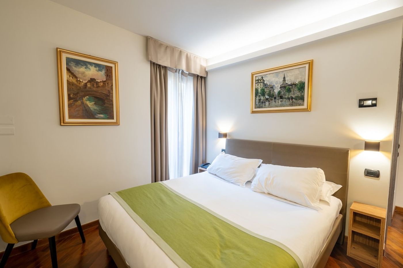 expedia-3163477-7