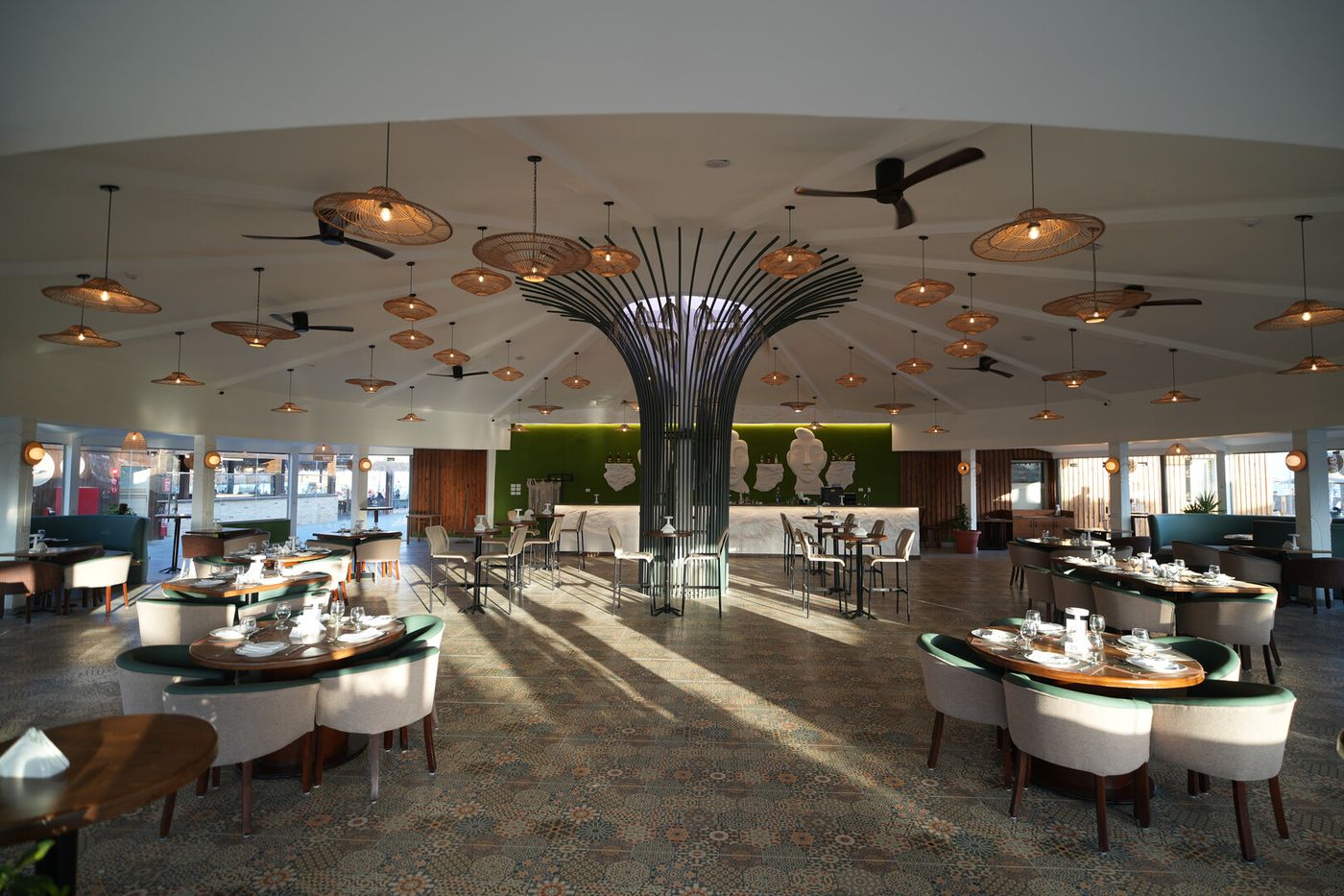 Edge by Rotana Sea Beach 21.09