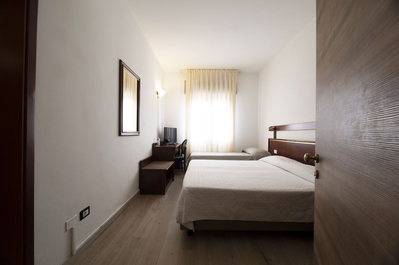 expedia-3162749-30