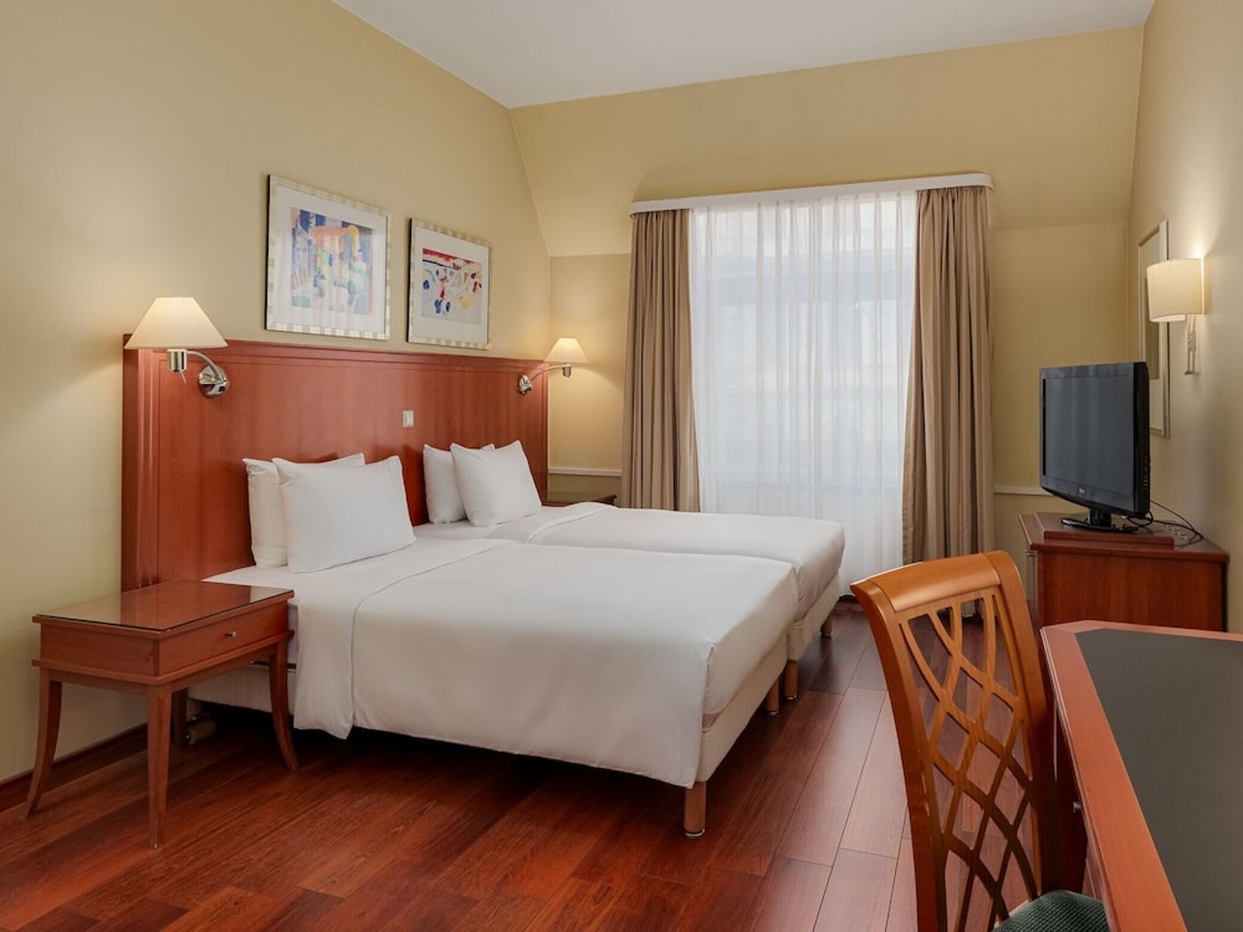 expedia-3163795-20