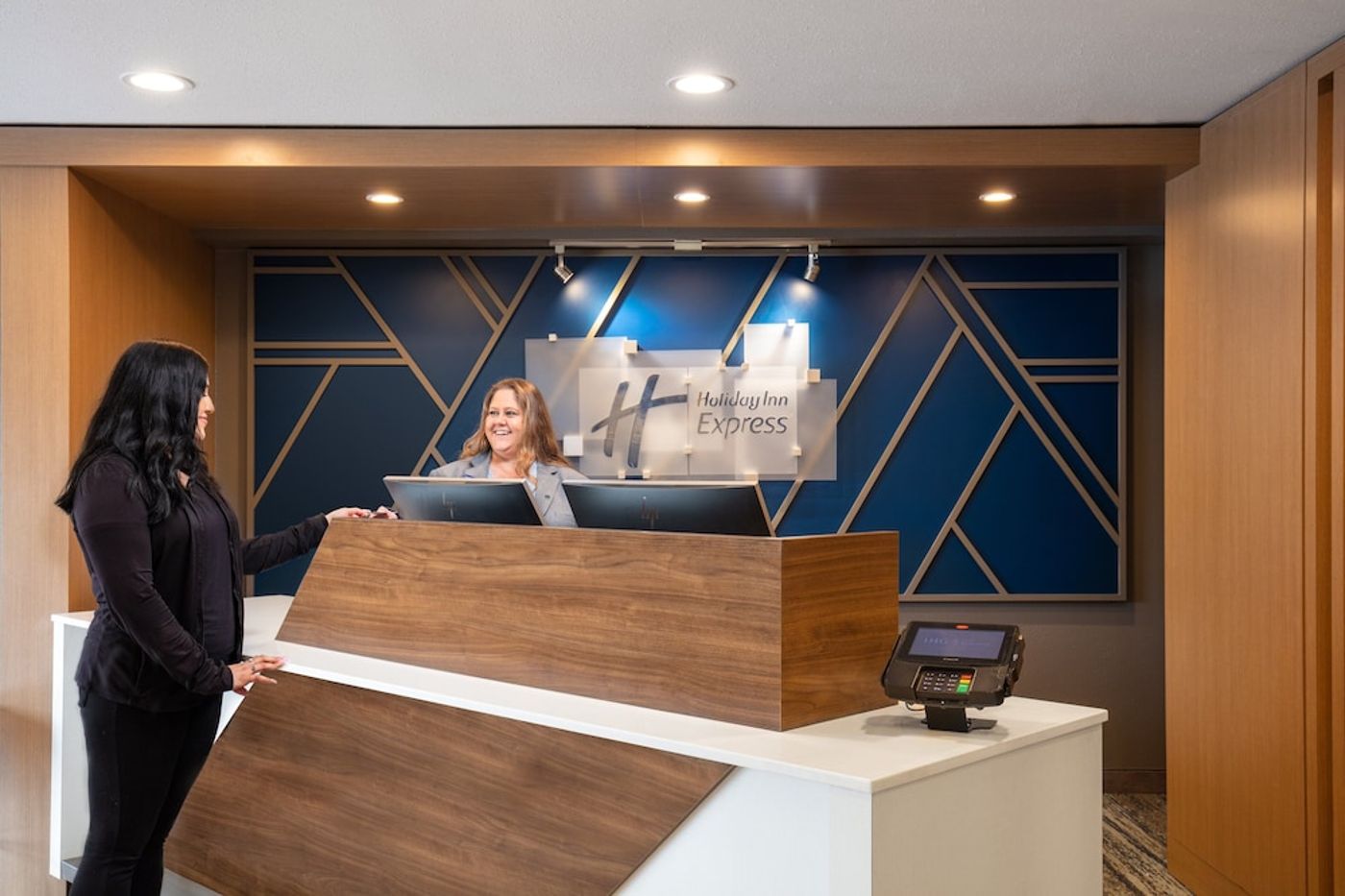 expedia-3161143-8