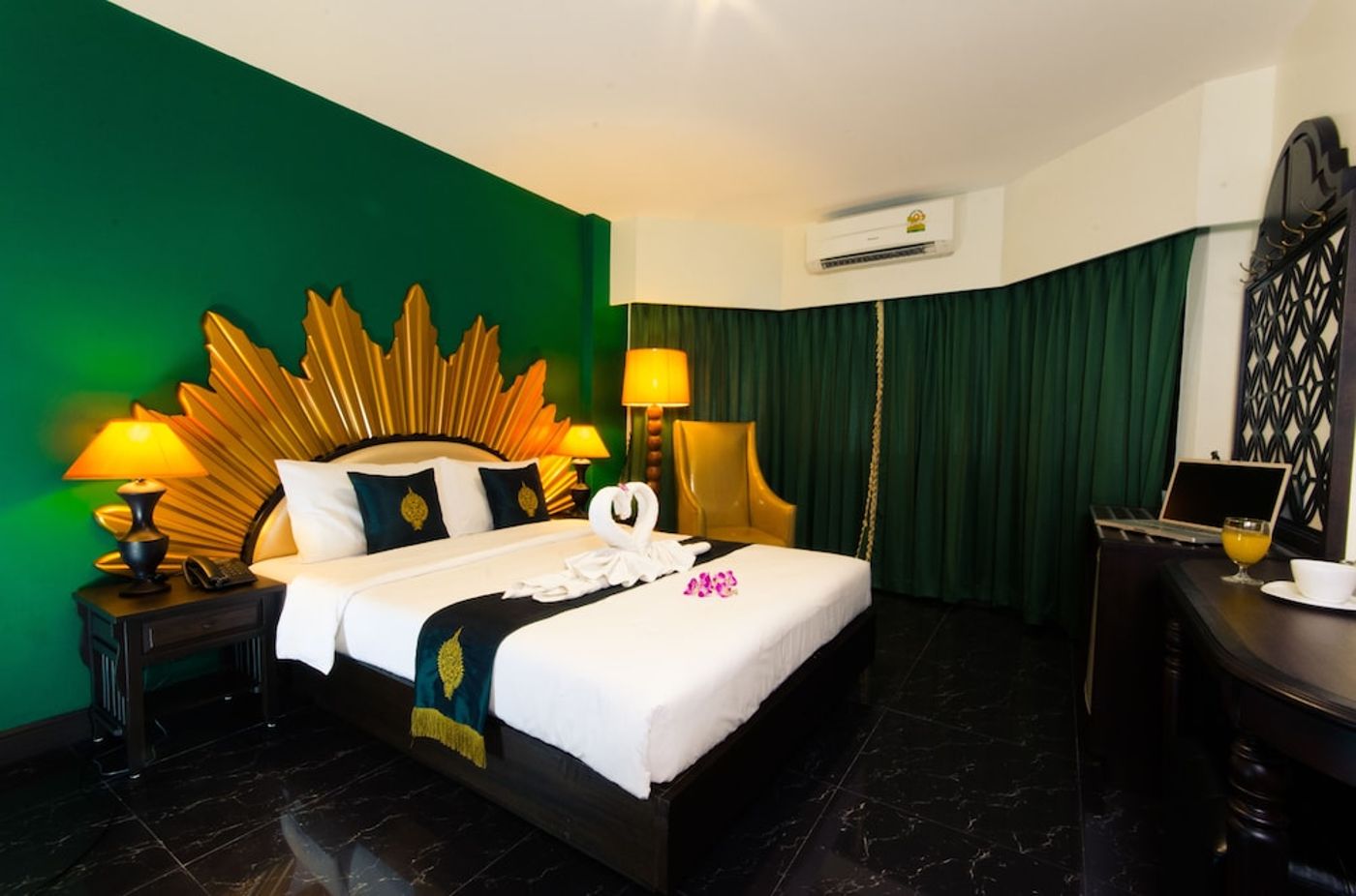 expedia-3164625-12