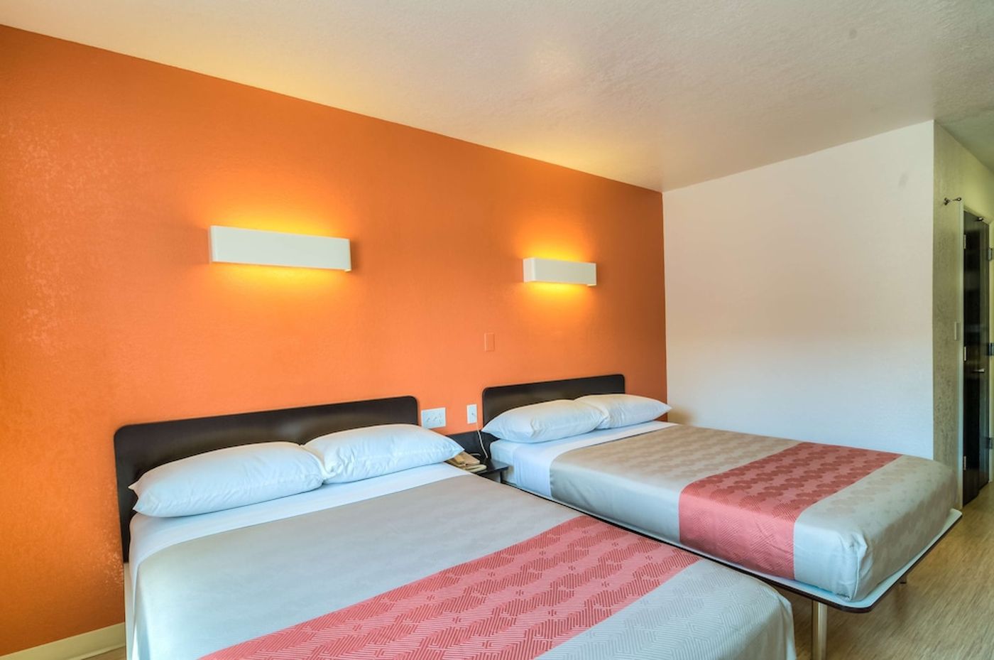 expedia-3162055-14