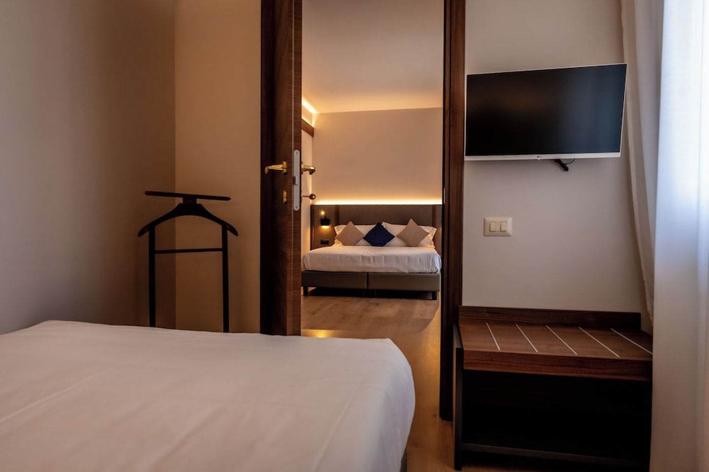 expedia-3160635-12