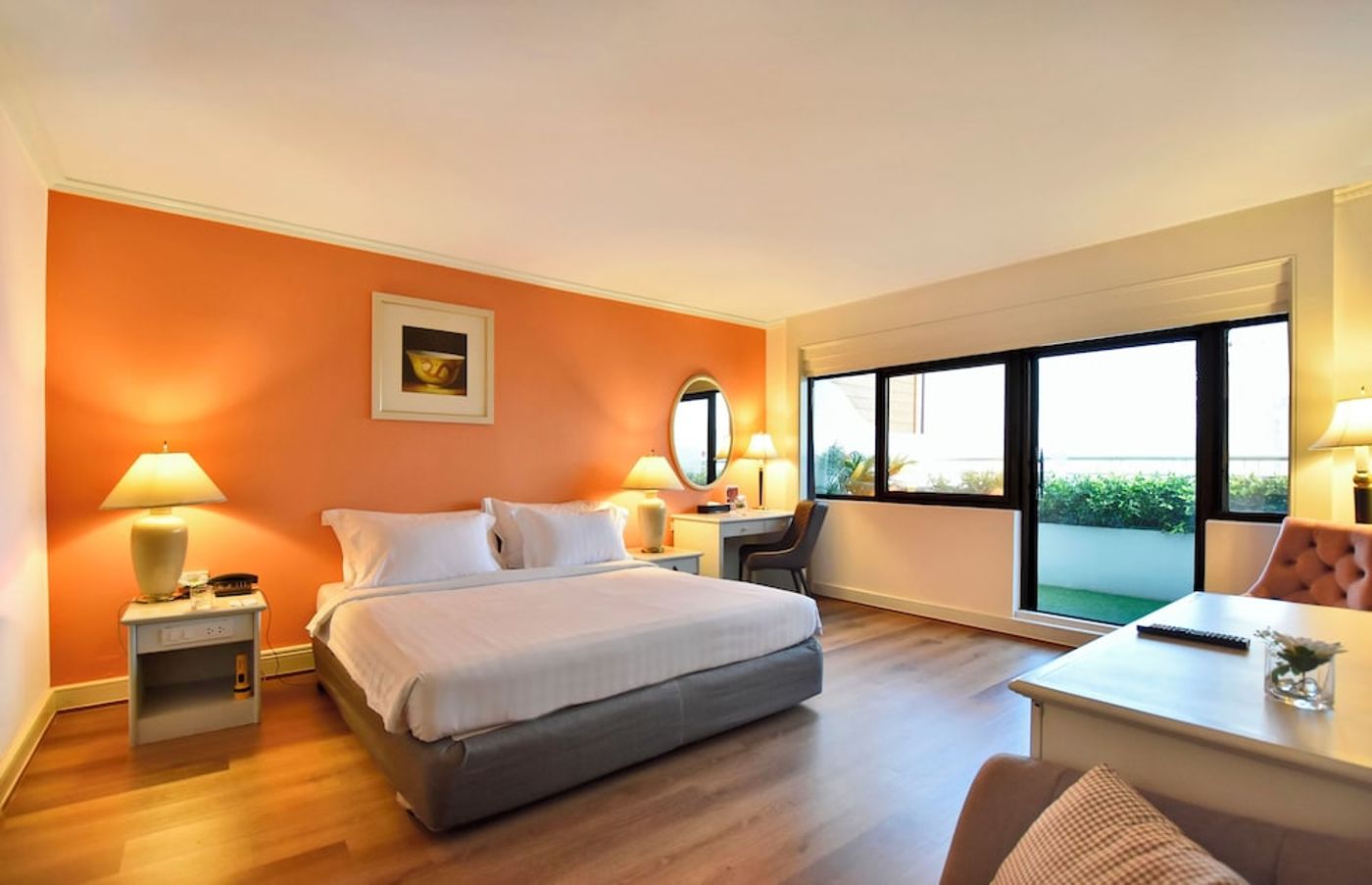 expedia-3165237-16
