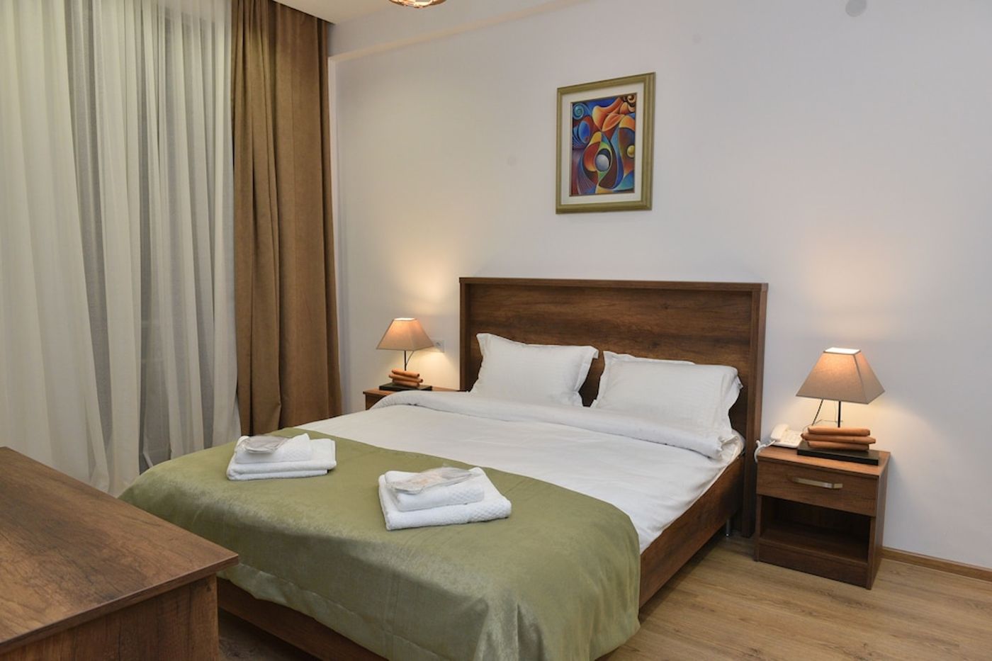 expedia-3157507-10