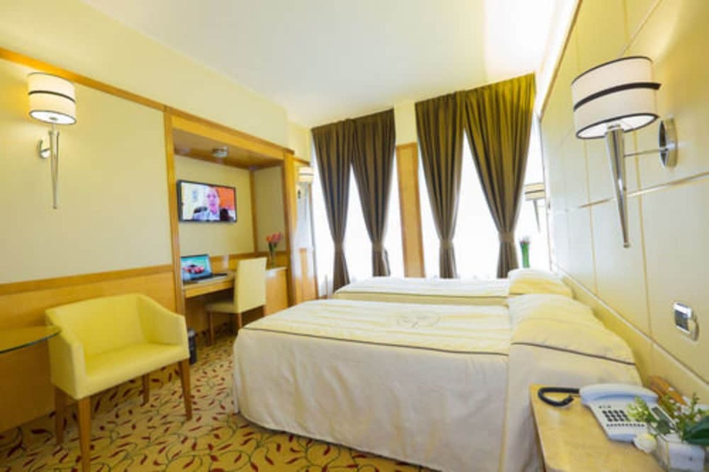 expedia-3043435-10