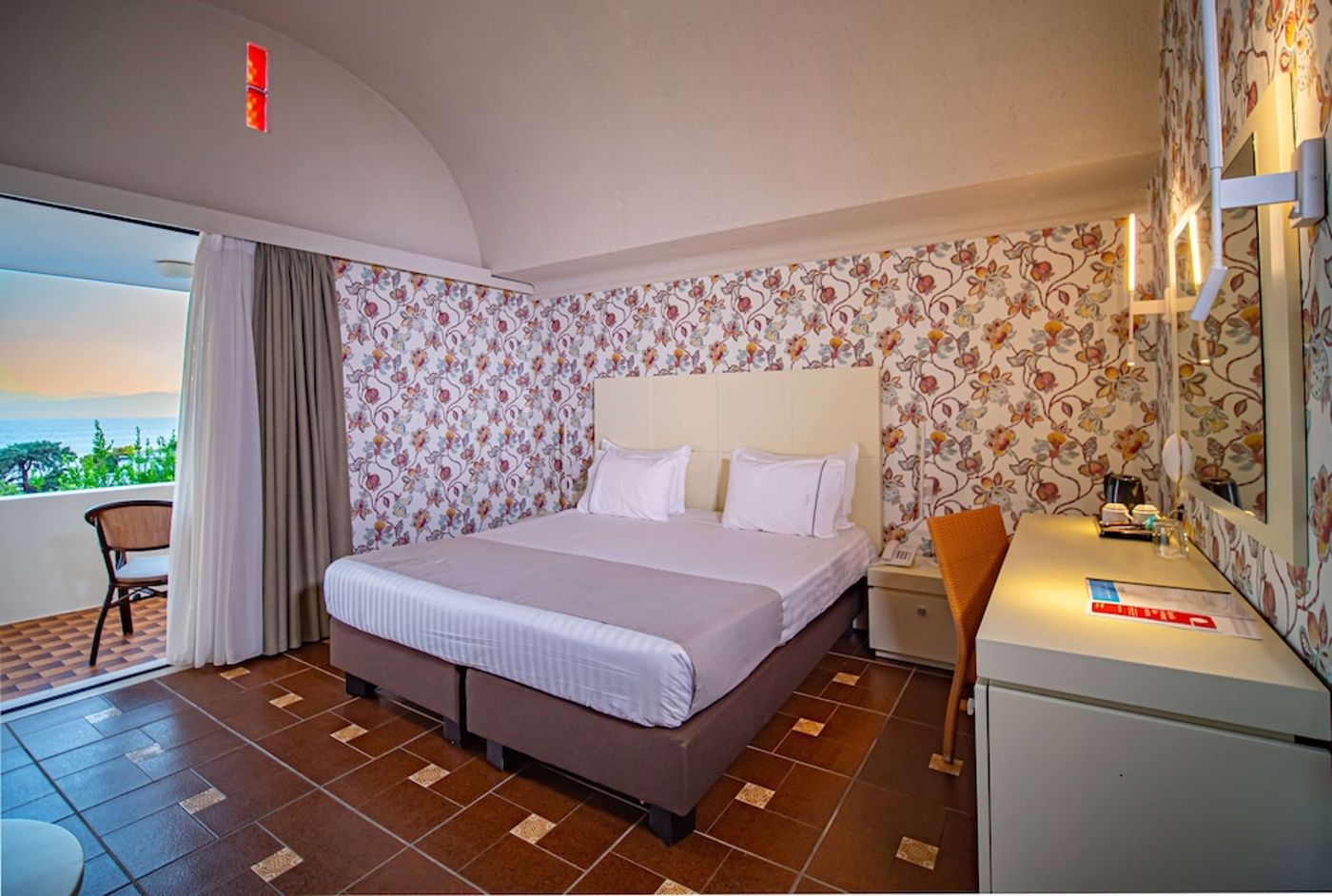 expedia-3166162-19