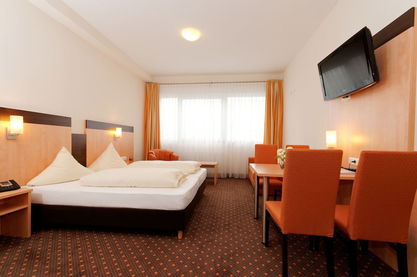 expedia-3161715-5