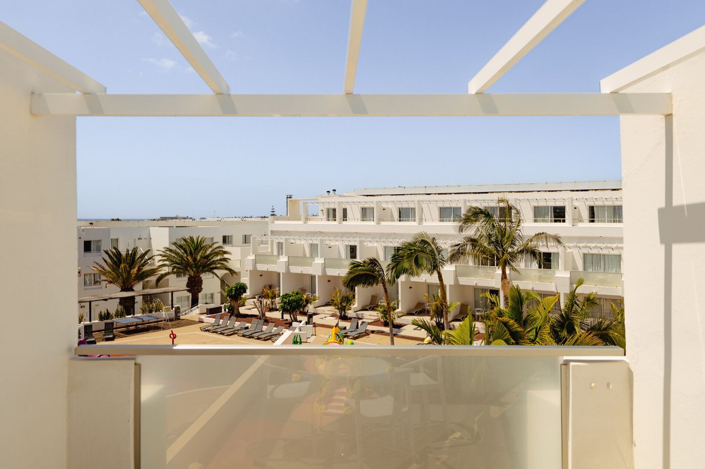 22.09.26 Aequora Lanzarote Suites