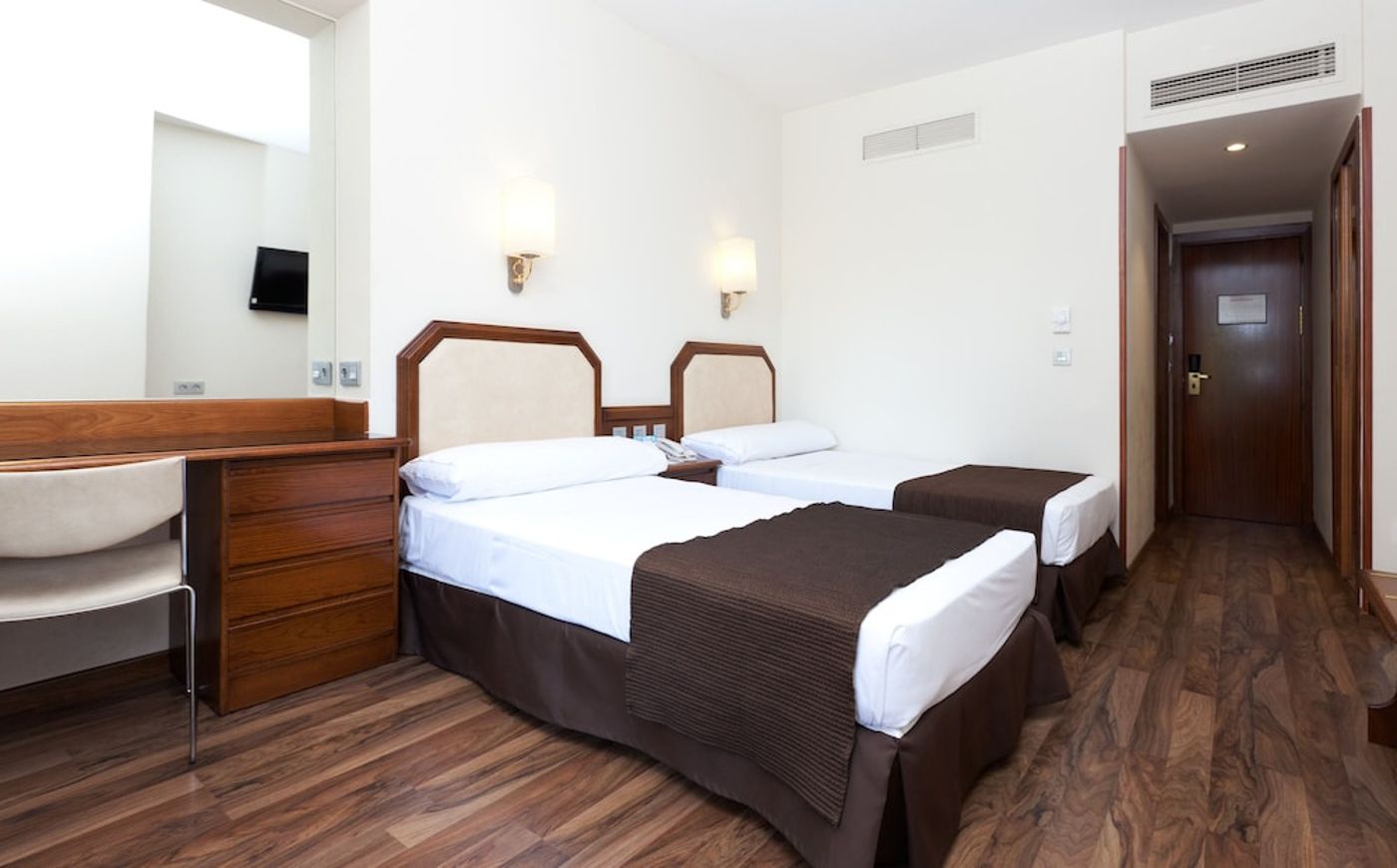 expedia-277952-25