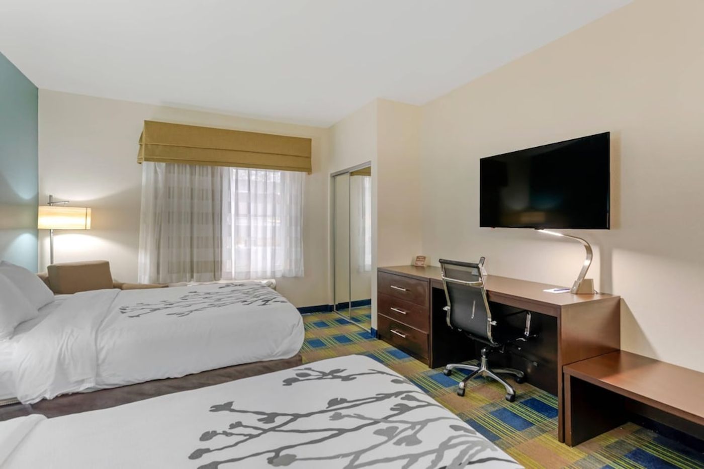 expedia-3161916-13