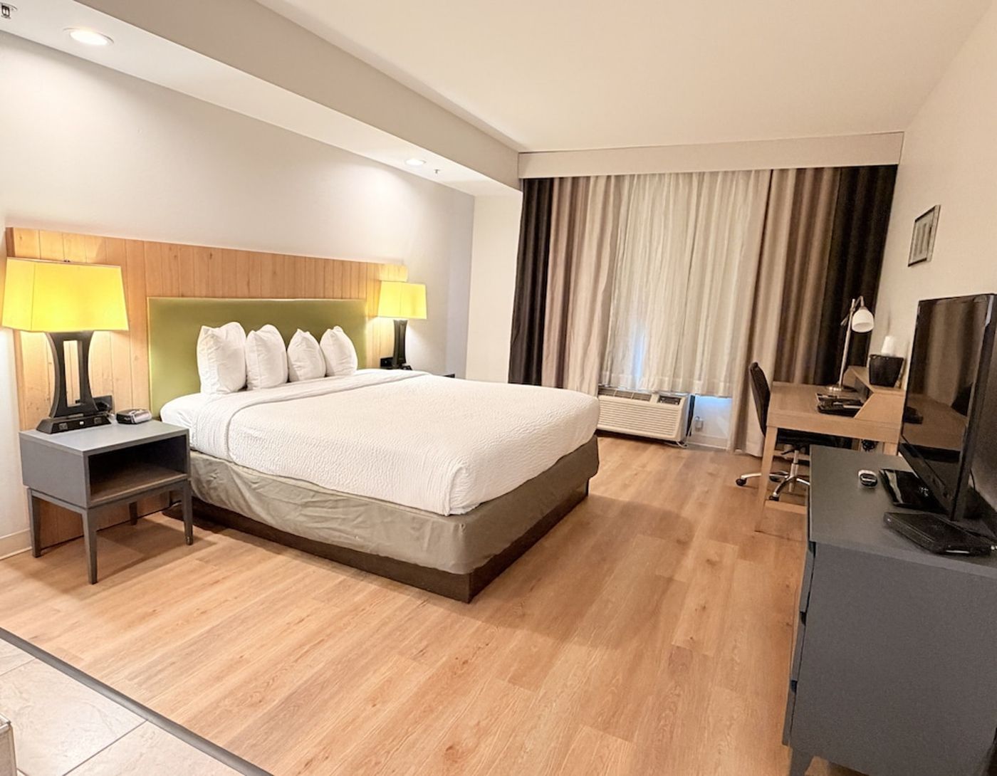 expedia-3160973-27