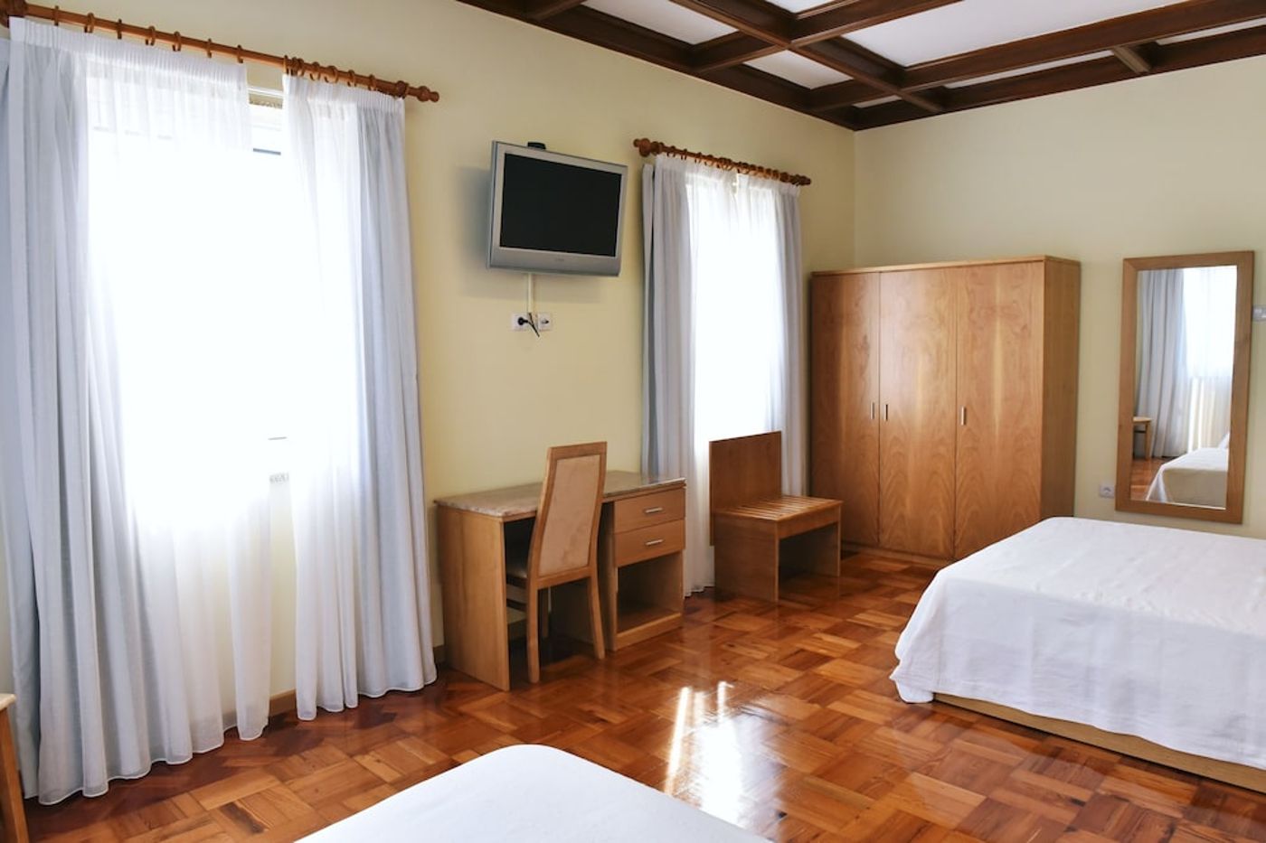 expedia-3165633-25