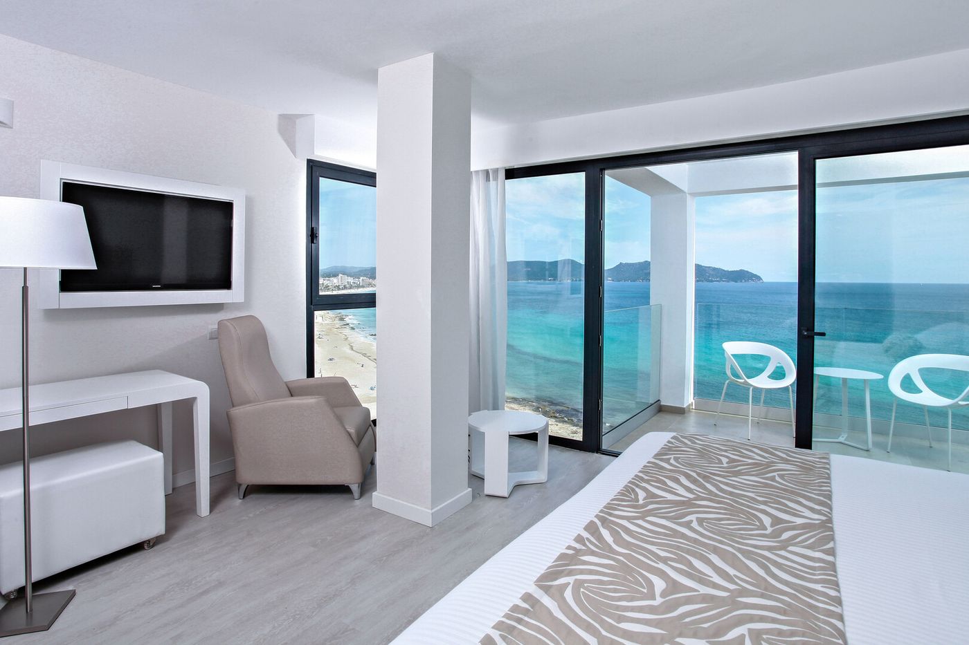30.10.26 Melia Cala Millor