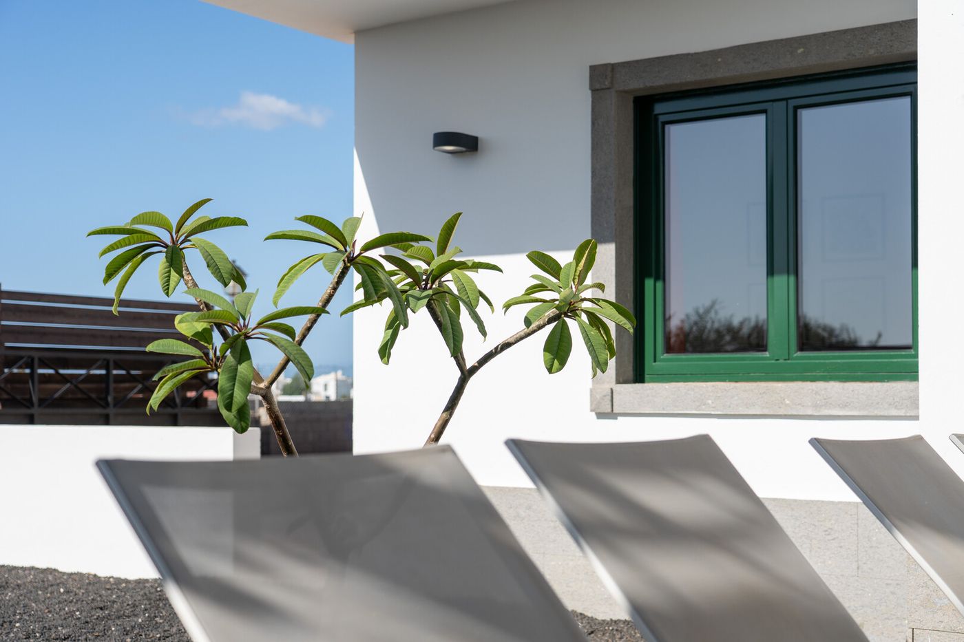 VILLAS PLAYA BLANCA BEACH MATE