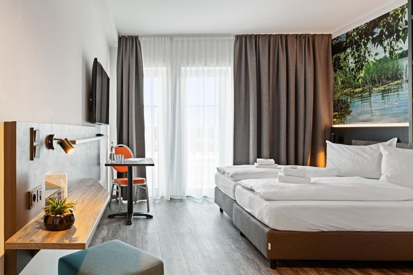 expedia-3158084-10