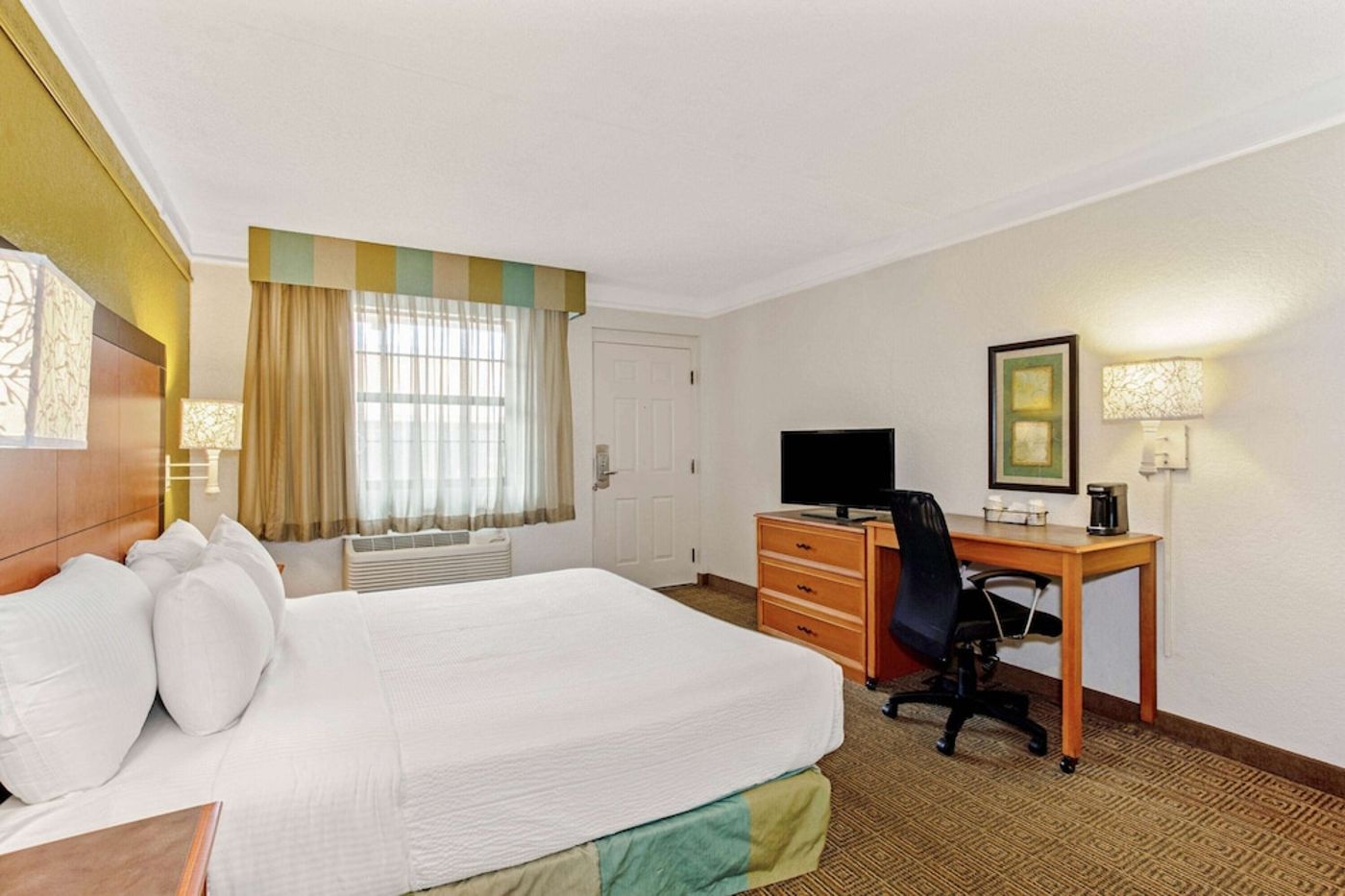 expedia-3166518-16