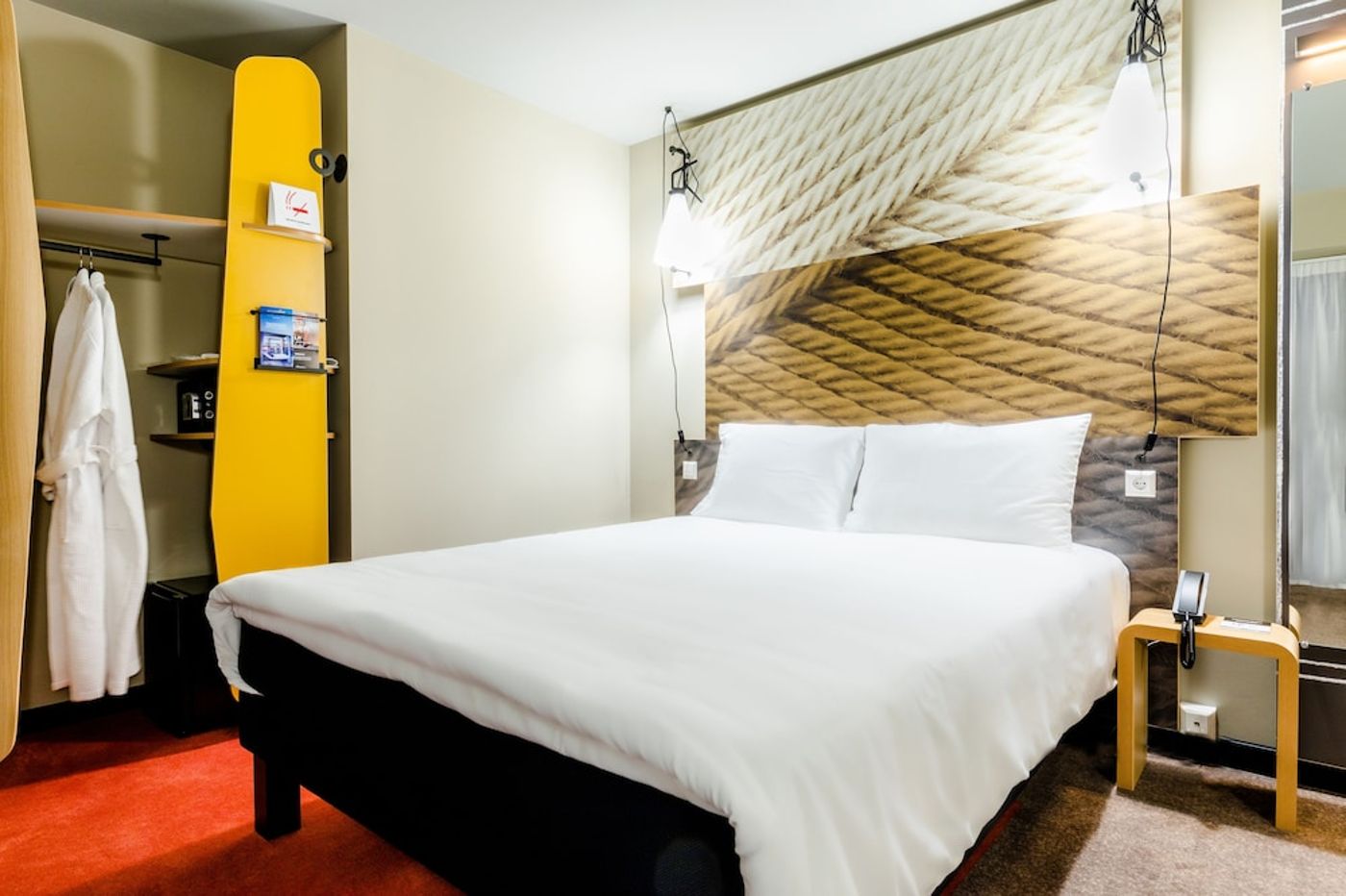 expedia-3157543-10