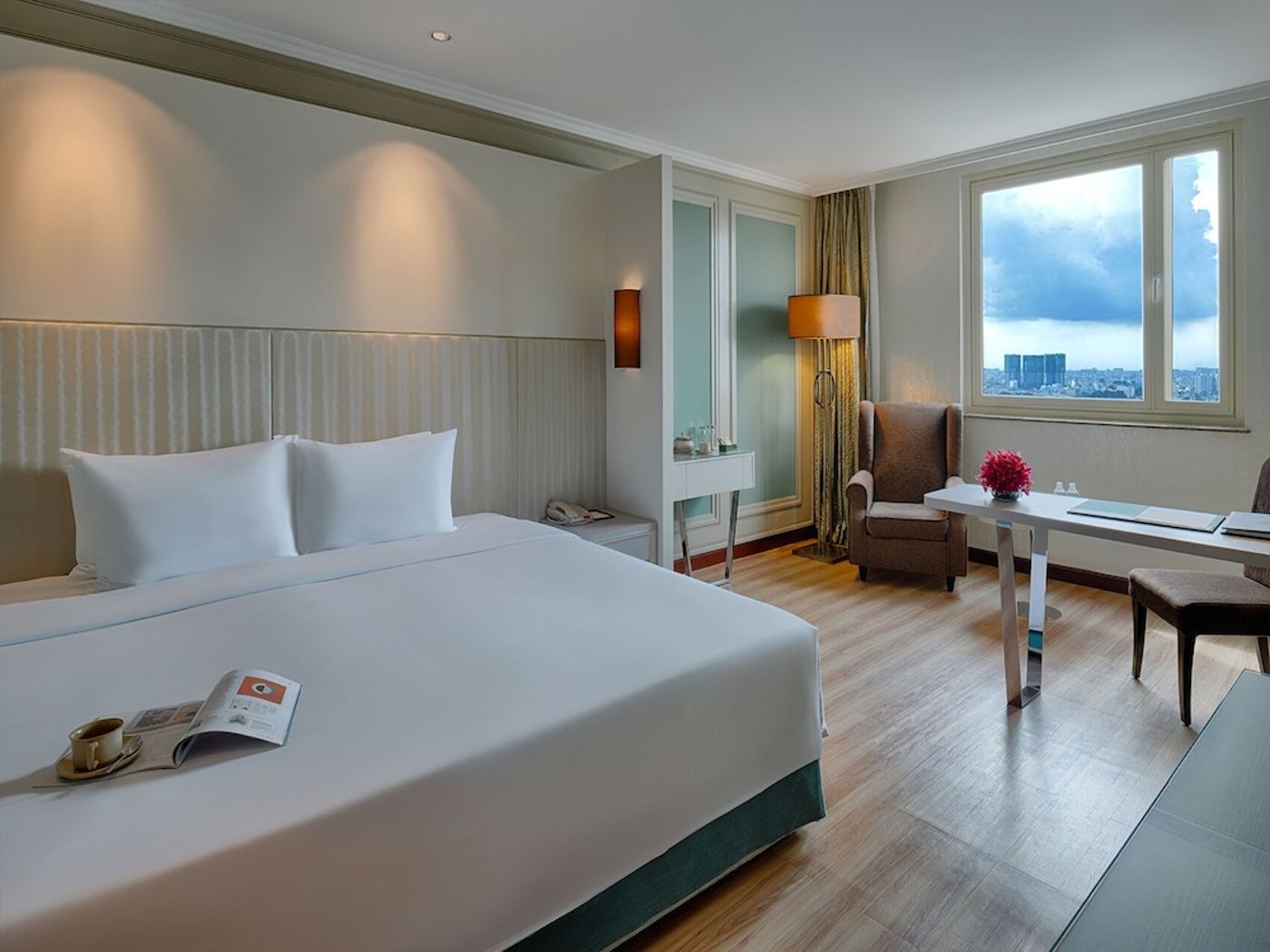 expedia-3159836-25