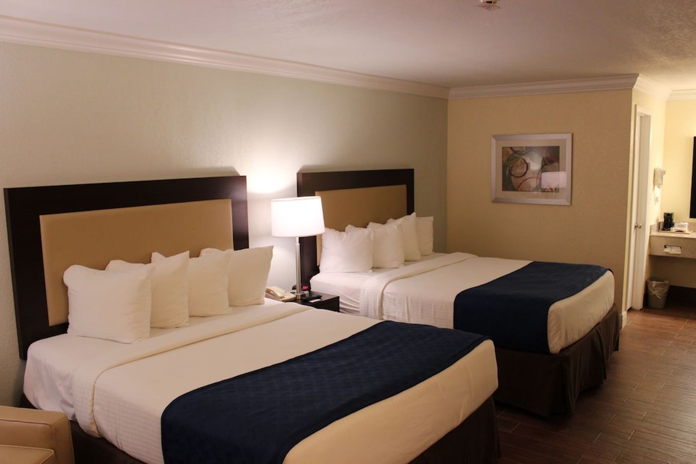 expedia-3165898-29