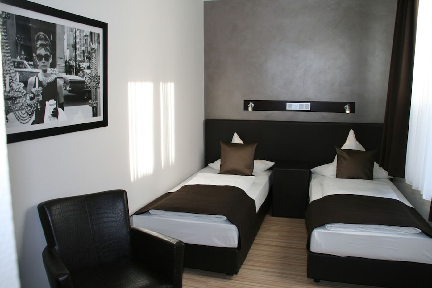 expedia-3165245-6