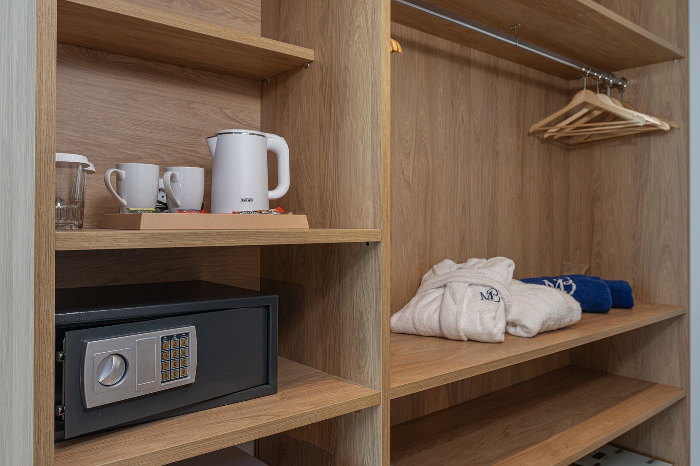 Mer Bleu Beach Hotel