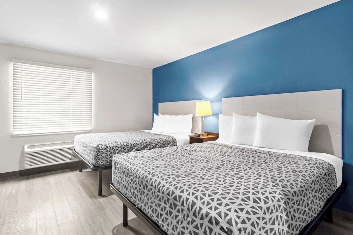 expedia-3160698-30