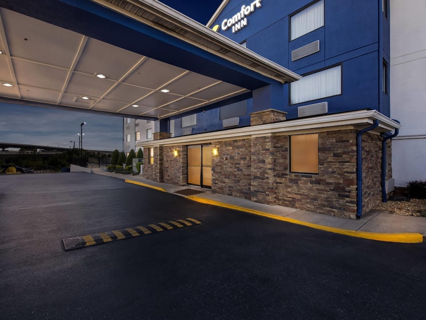 expedia-3161016-9