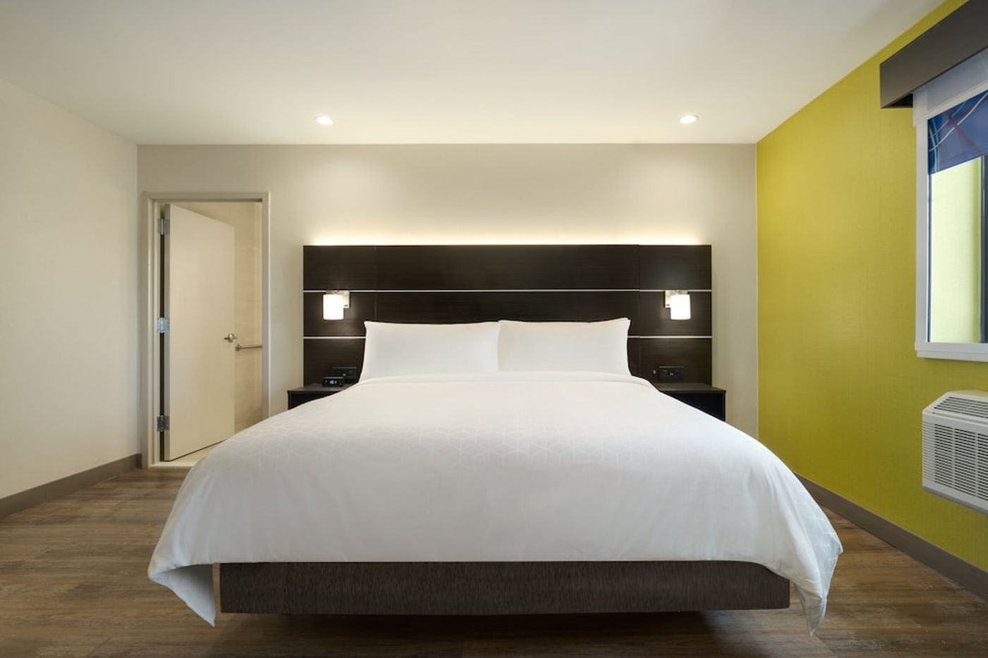 expedia-3158546-14