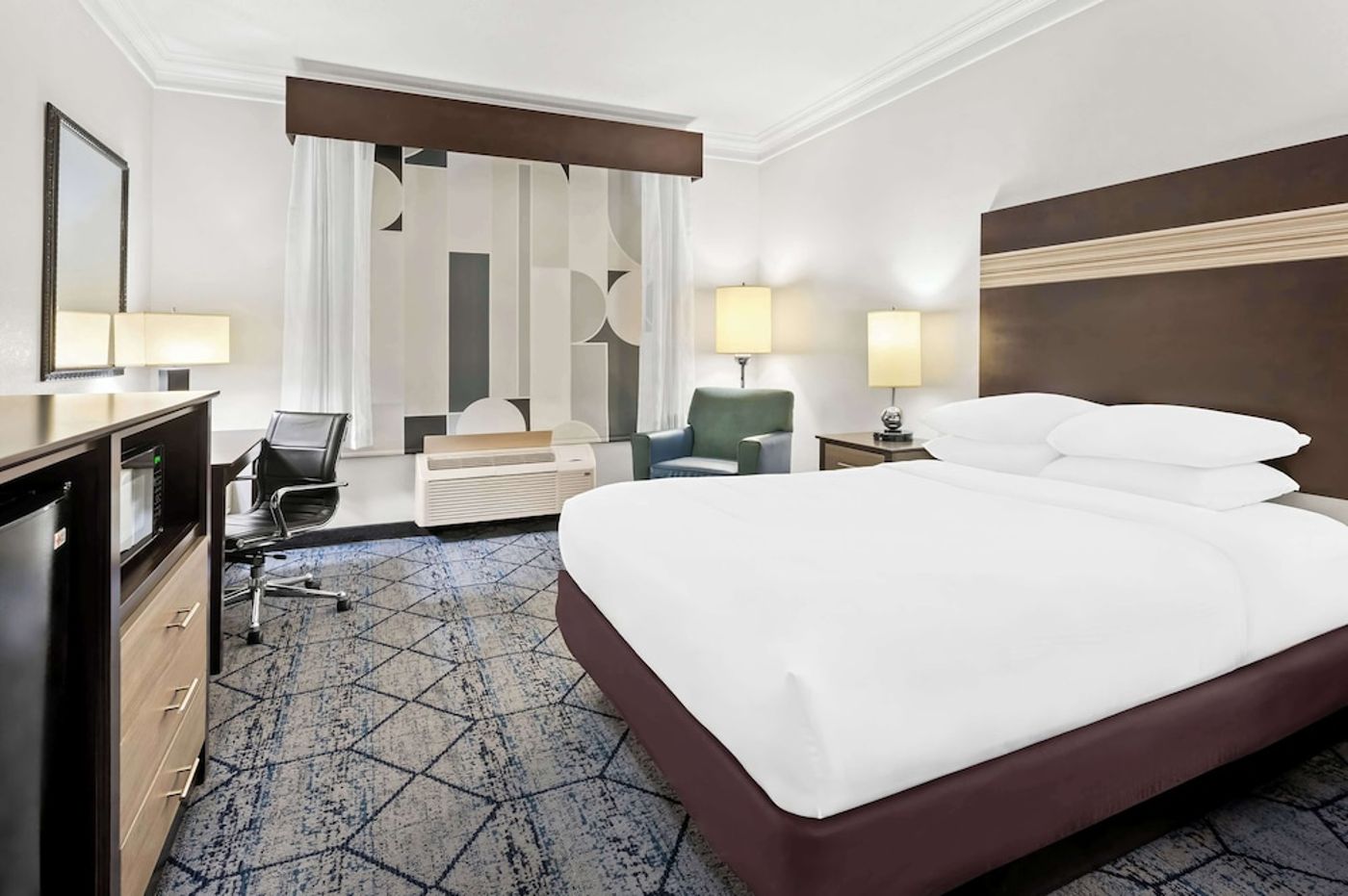 expedia-3165908-23