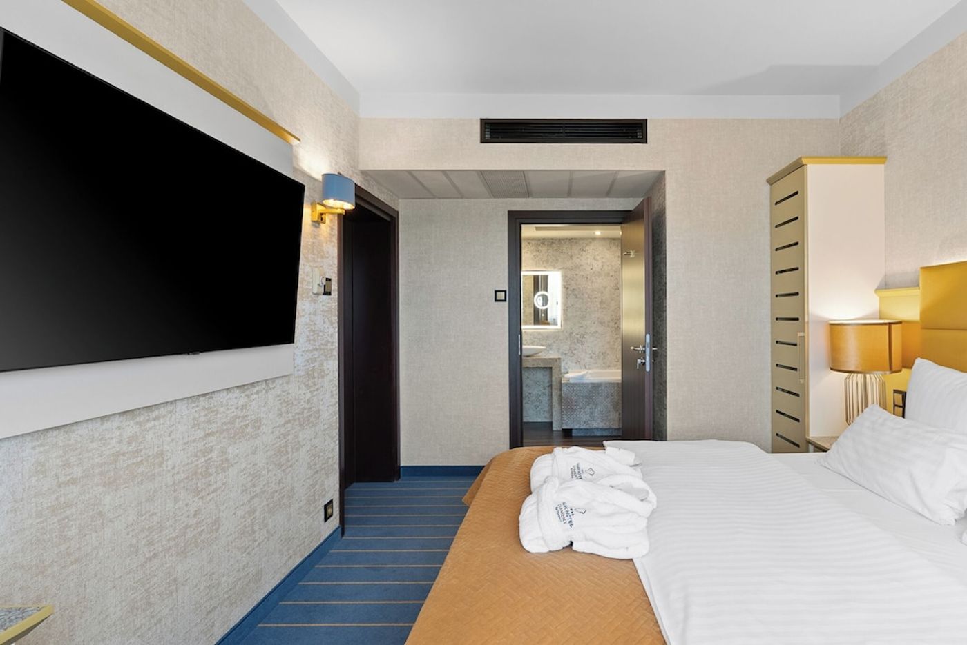 expedia-3157765-29