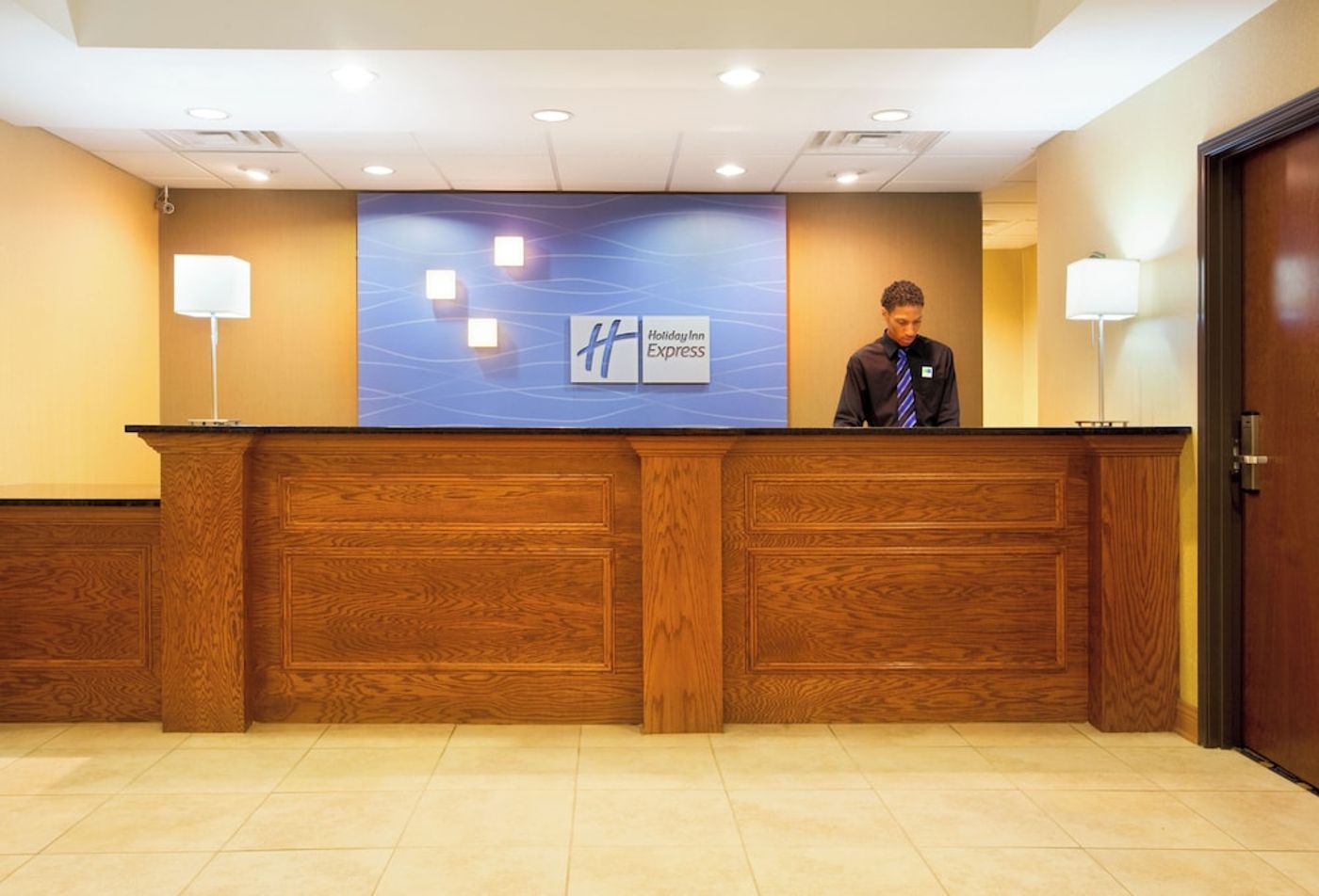 expedia-3162125-1