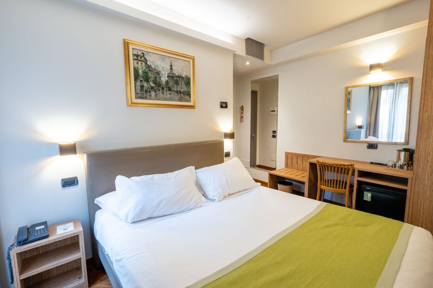 expedia-3163477-6