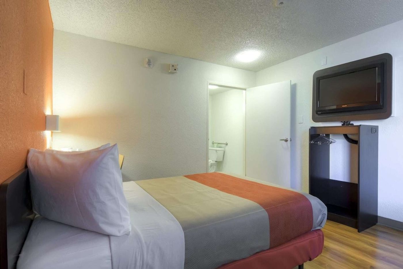 expedia-3158278-13