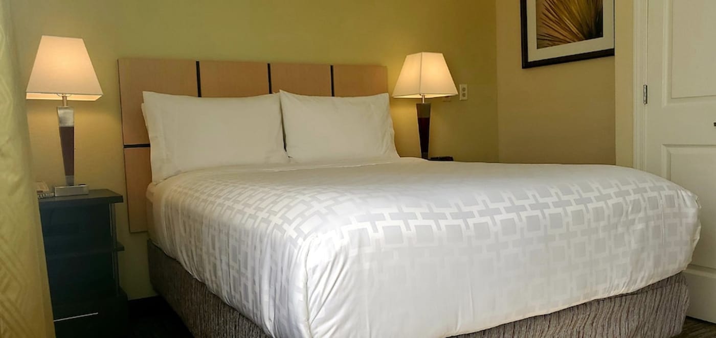 expedia-3160689-10