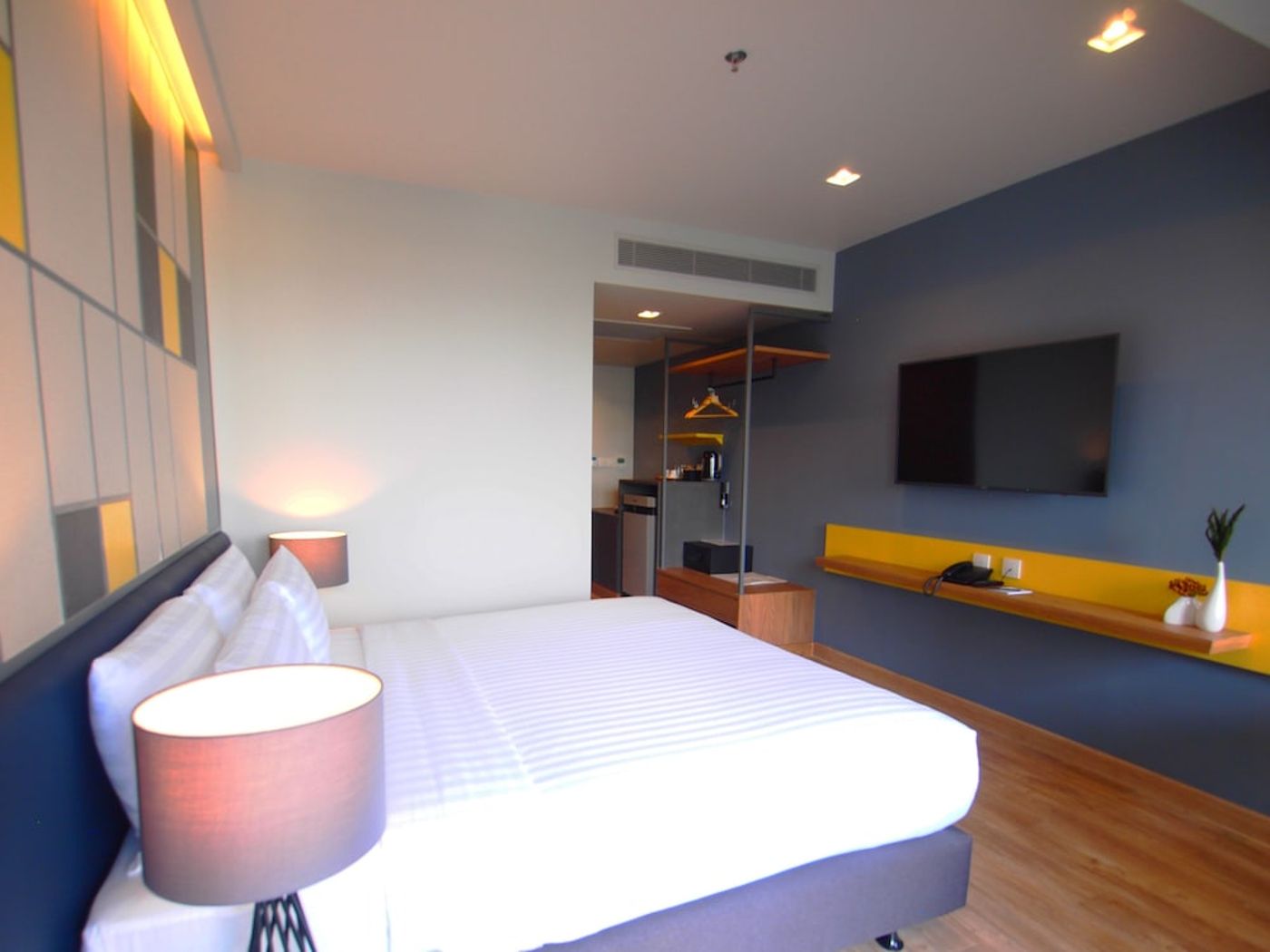 expedia-3158055-12