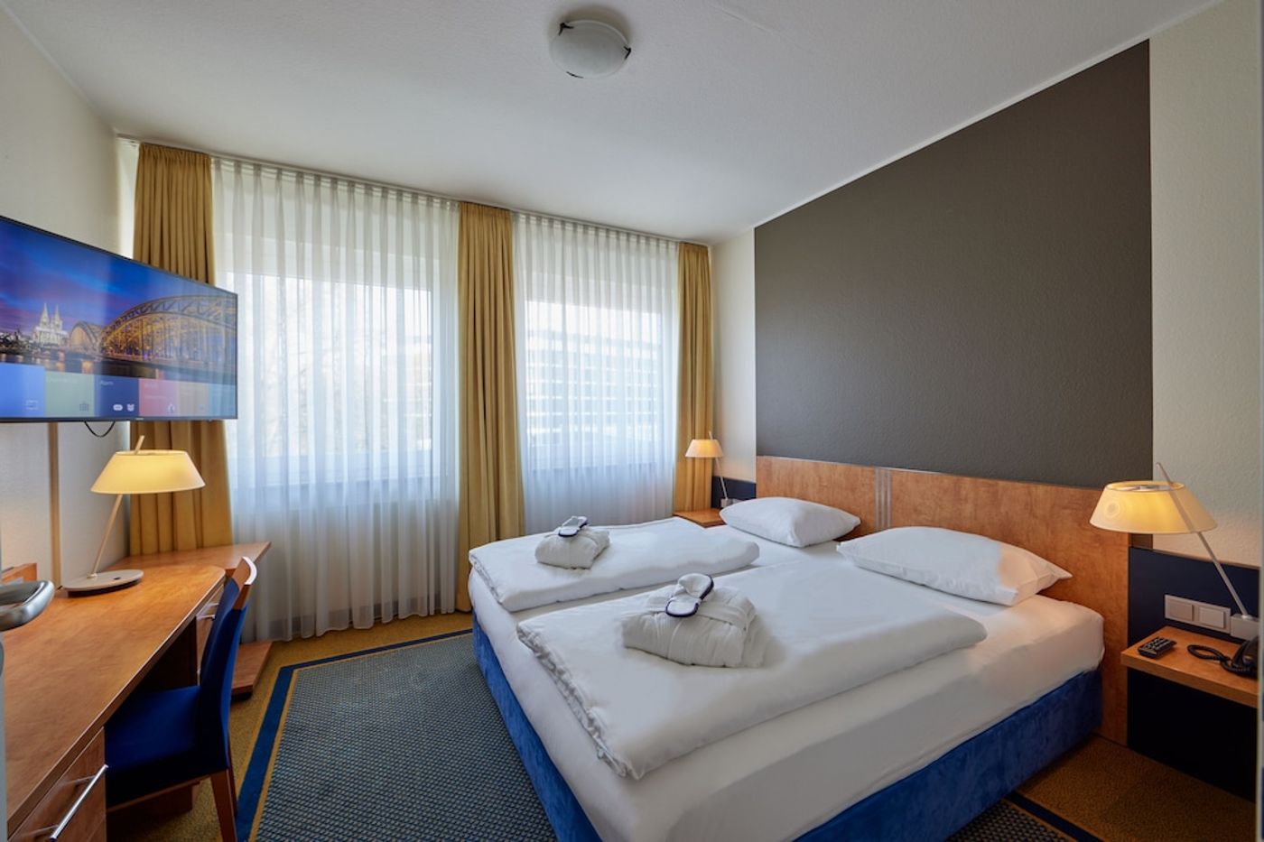 expedia-276115-19