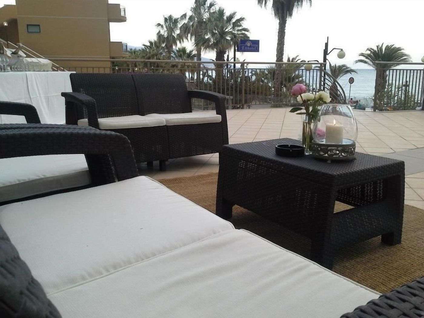 expedia-3166794-6