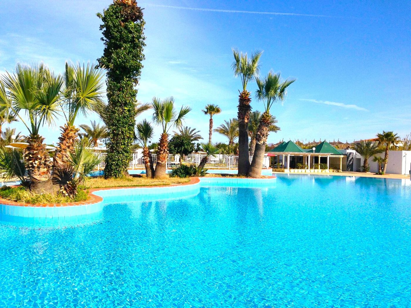 El Mouradi Palm Marina 03.06