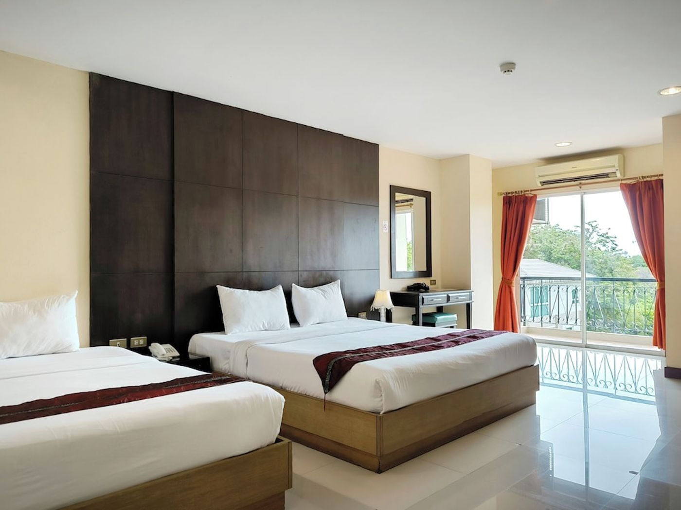 expedia-3164594-18