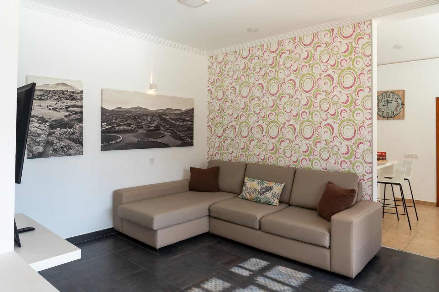 VILLAS PLAYA BLANCA BEACH MATE