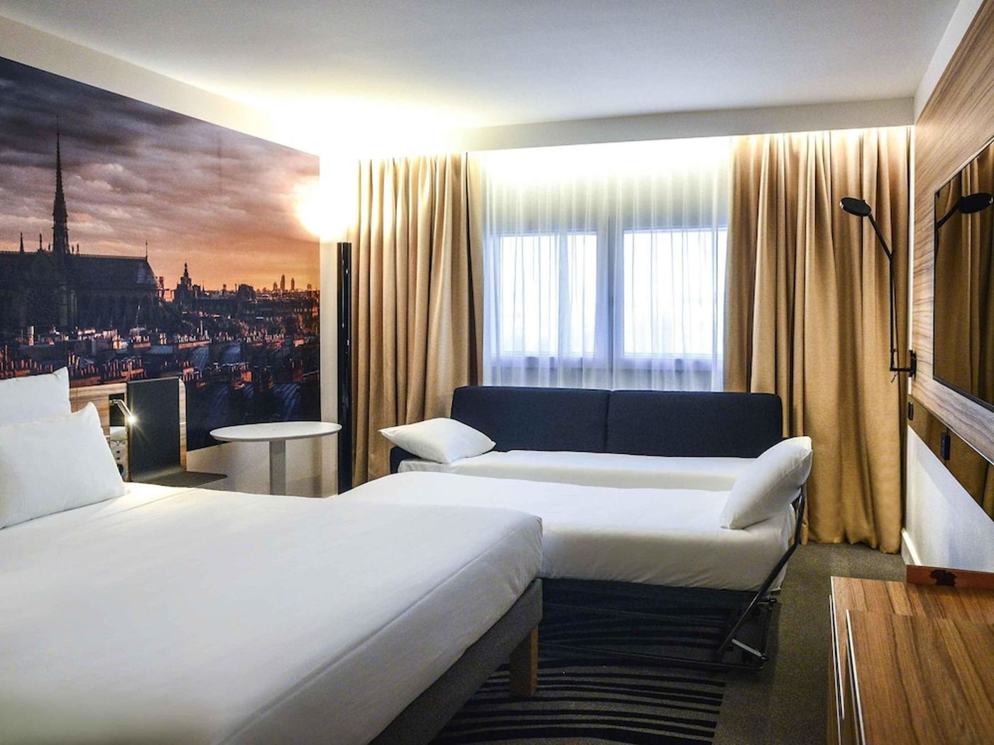 expedia-3163766-19