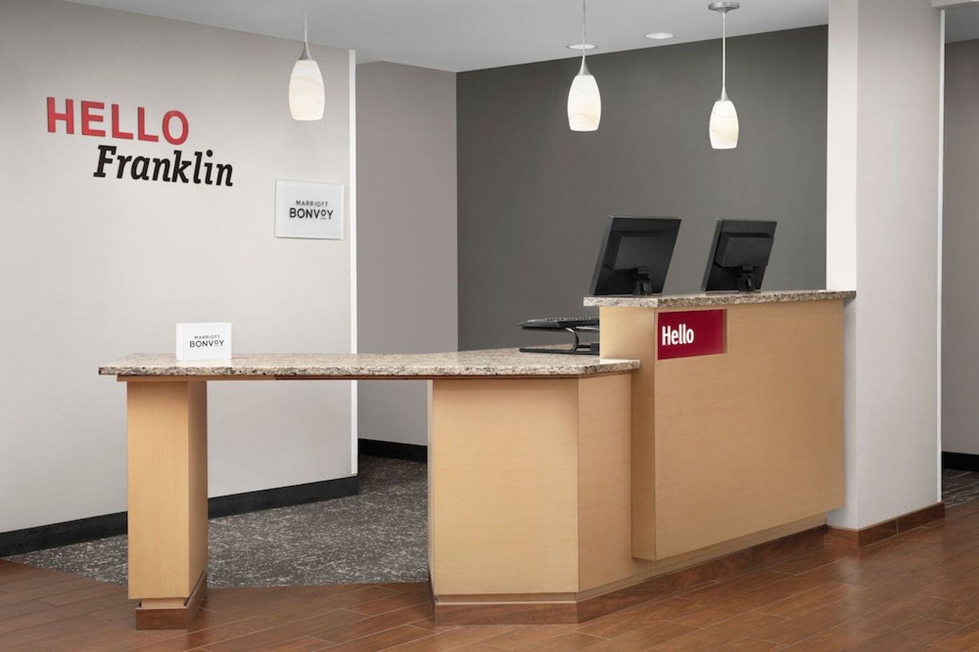 expedia-3160940-5